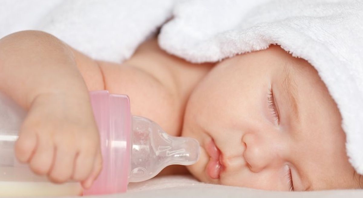 Leven van Sluit een verzekering af privaat Beste flesvoeding voor de baby! • Welke voeding bij voedingsproblemen